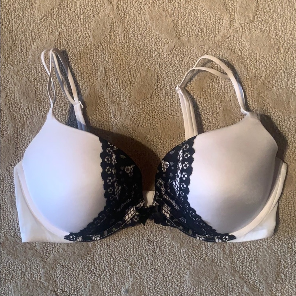 Victoria’s Secret Very Sexy Push Up